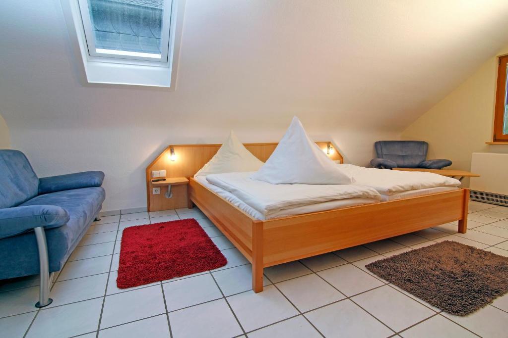 Zewener Hof - Garni Hotel Trier Room photo